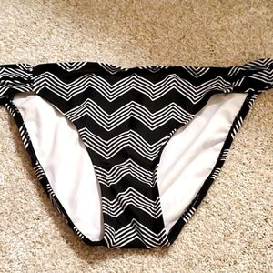 Mossimo Supply Co Black and White Chevron Bikini